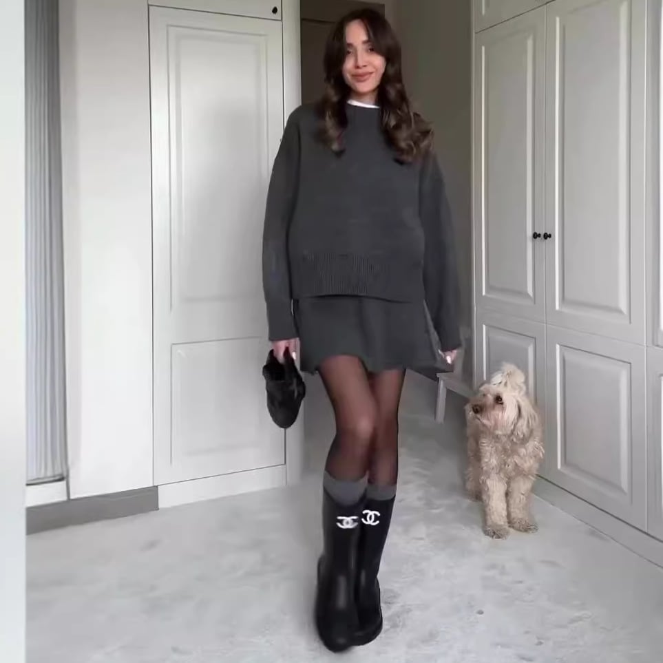 Owronline - Knitted skirt suit
