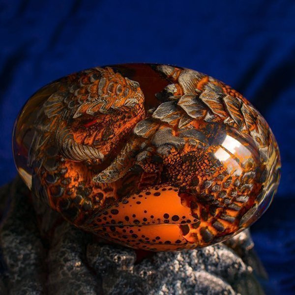Owronline - Lava Dragon Egg-Perfect gift for dragon lovers