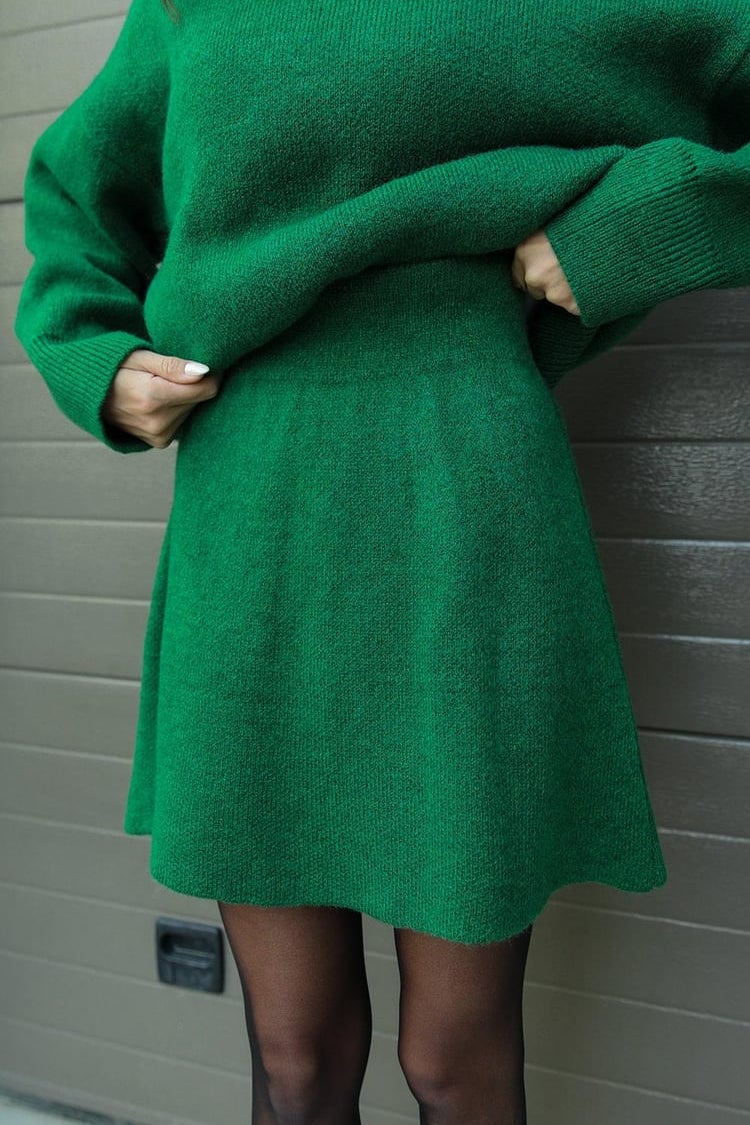 Owronline - Knitted skirt suit