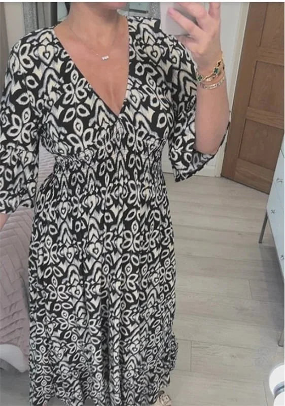 Owronline - V-neck floral dress