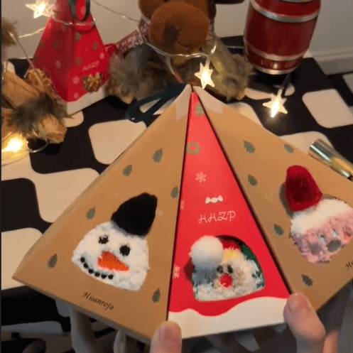 Owronline - Cute Christmas Style Thickened Warm Socks - owronline