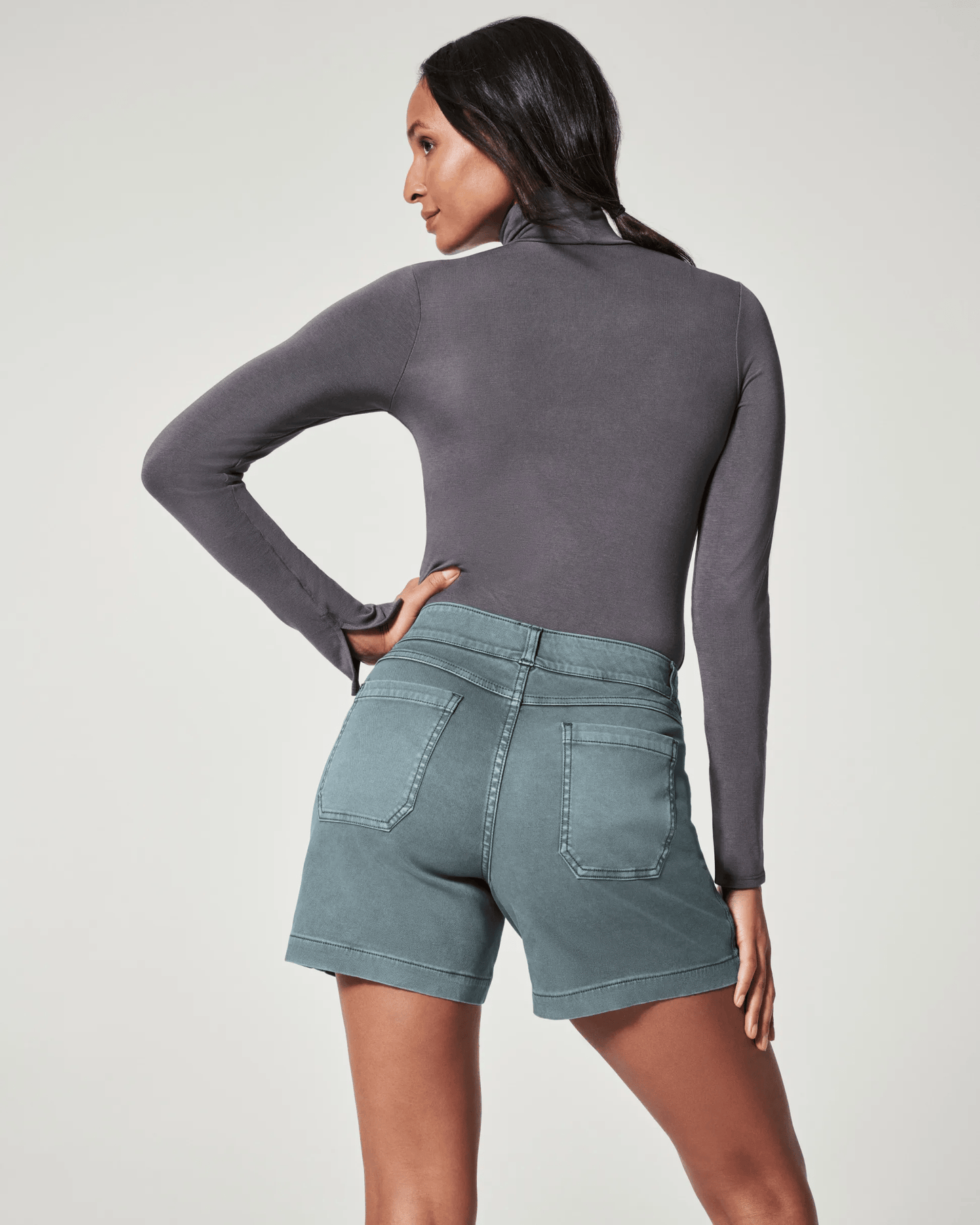 Owronline - WOMEN'S STRETCH TWILL SHORTS