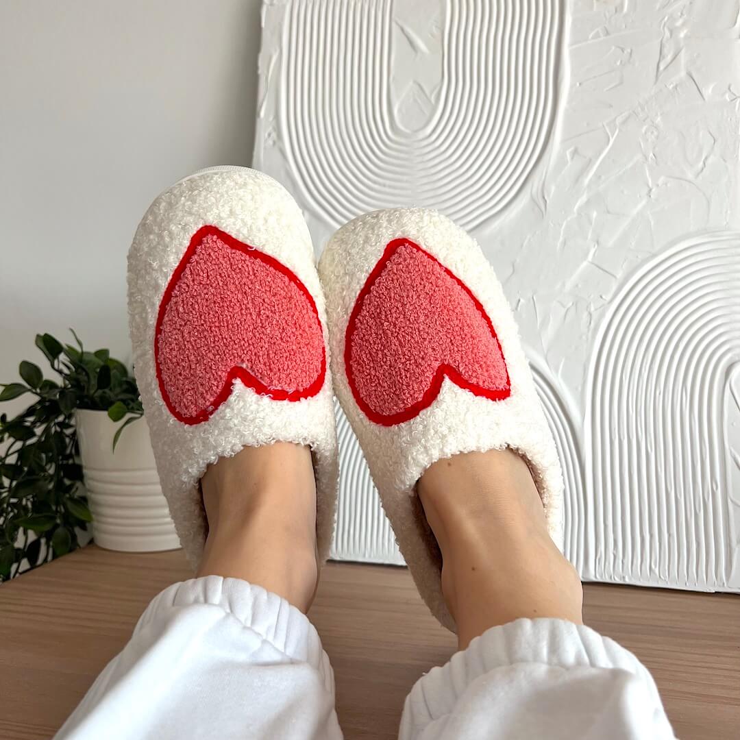 Owronline - Lover's Plush Slippers