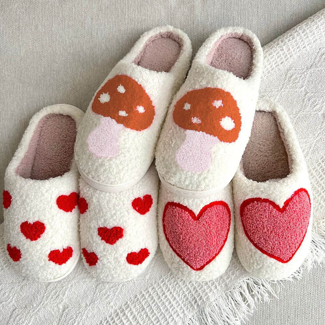Owronline - Lover's Plush Slippers