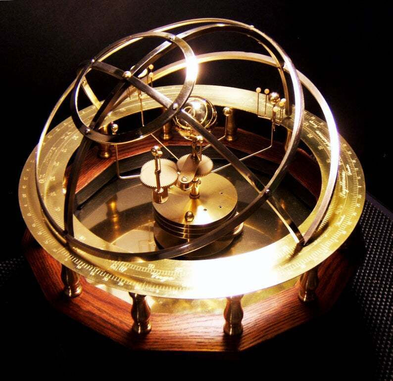 Owronline - Grand Orrery Model of The Solar System