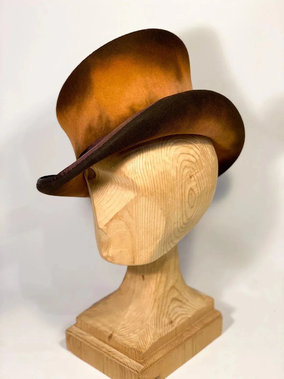 Owronline - Asymmetric top hat