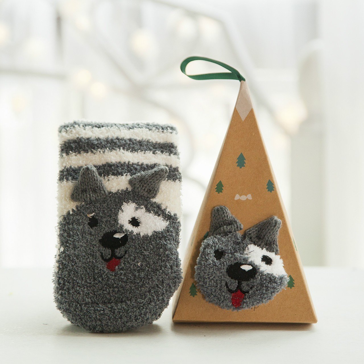 Owronline - Cute Christmas Style Thickened Warm Socks