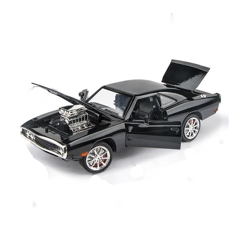 Owronline - 1:24 Scale Die-Cast Vehicle - Dom's 1970 R/T Metal Model Car