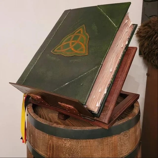 Owronline - DELUXE Charmed BOOK OF SHADOWS