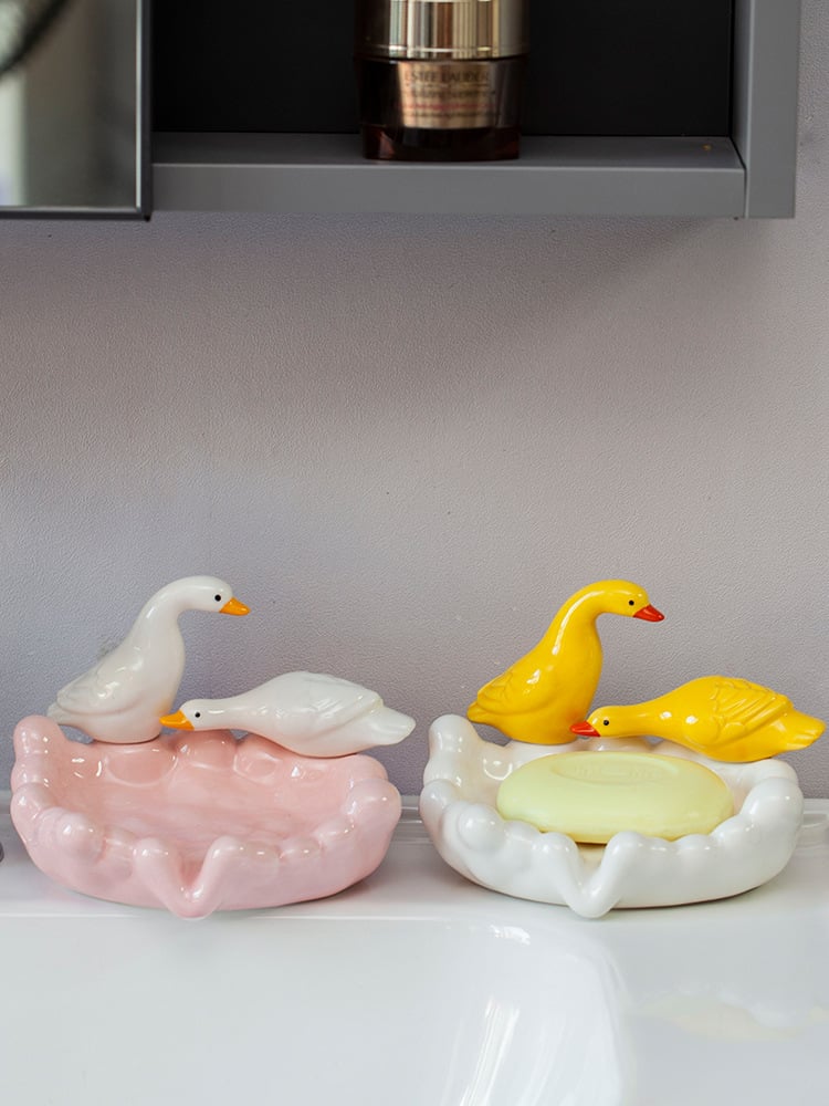 Owronline - Cute Ceramic Duck Soap Storage Drainer Box No Standing Water