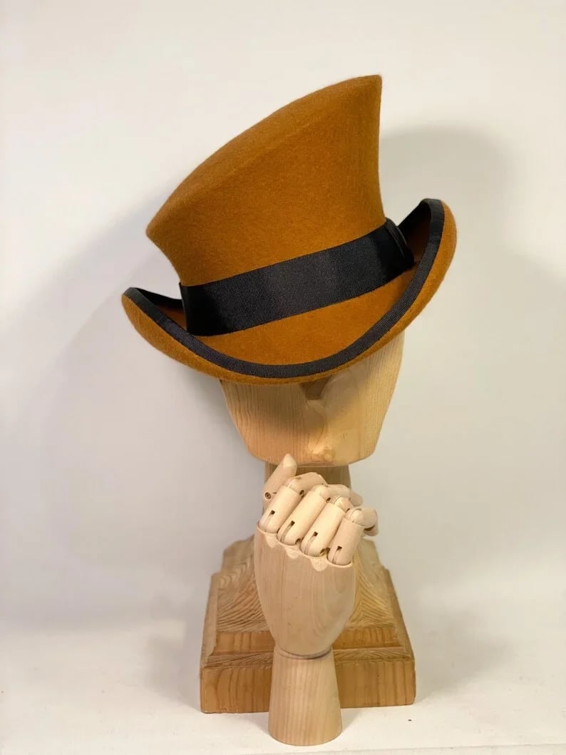 Owronline - Asymmetric top hat